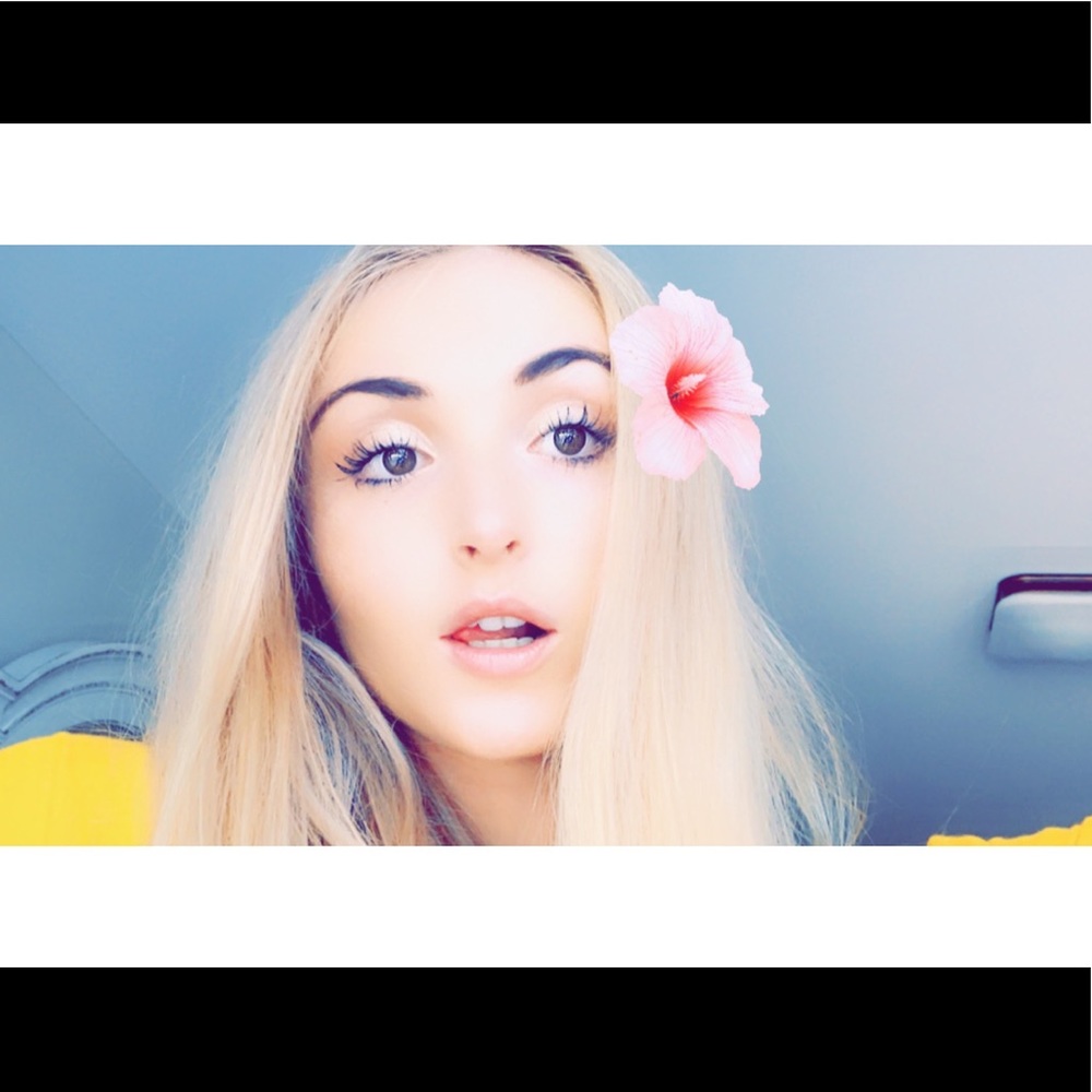 Meet your Posher, Abby